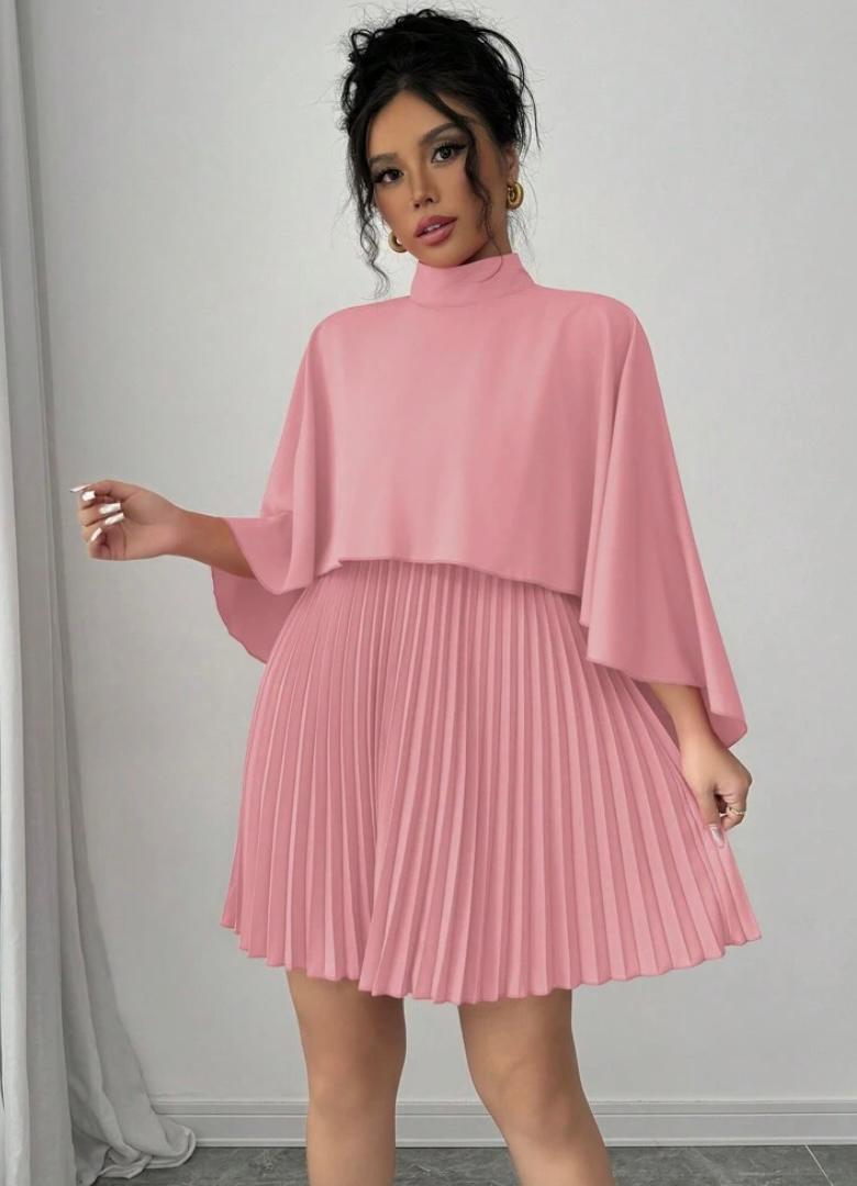 Robe courte chic-classe