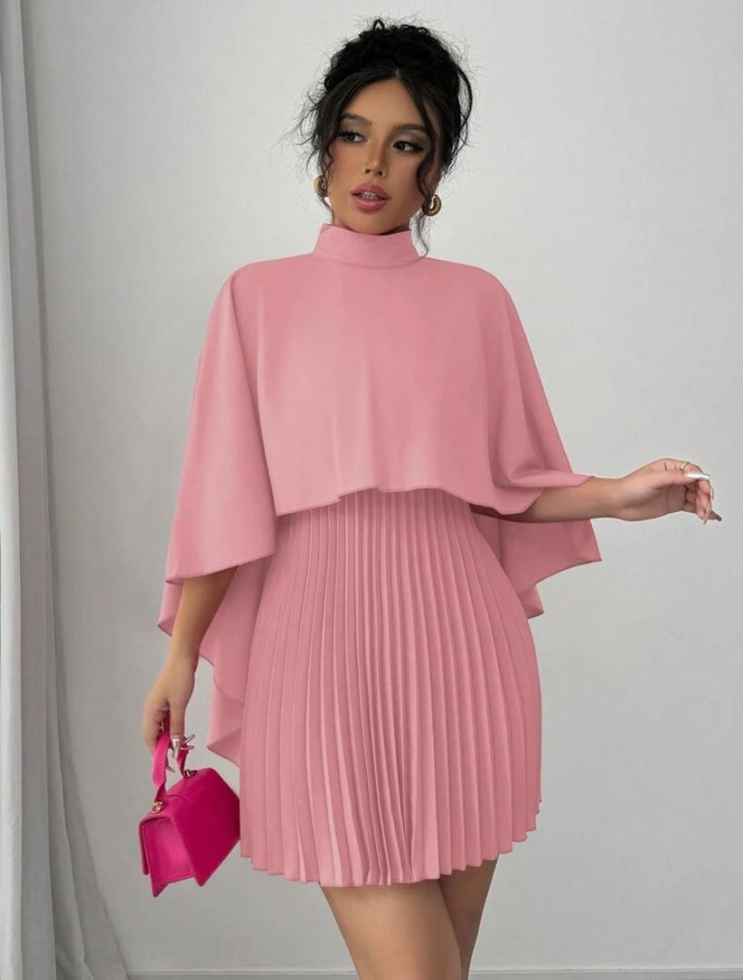 Robe courte chic-classe